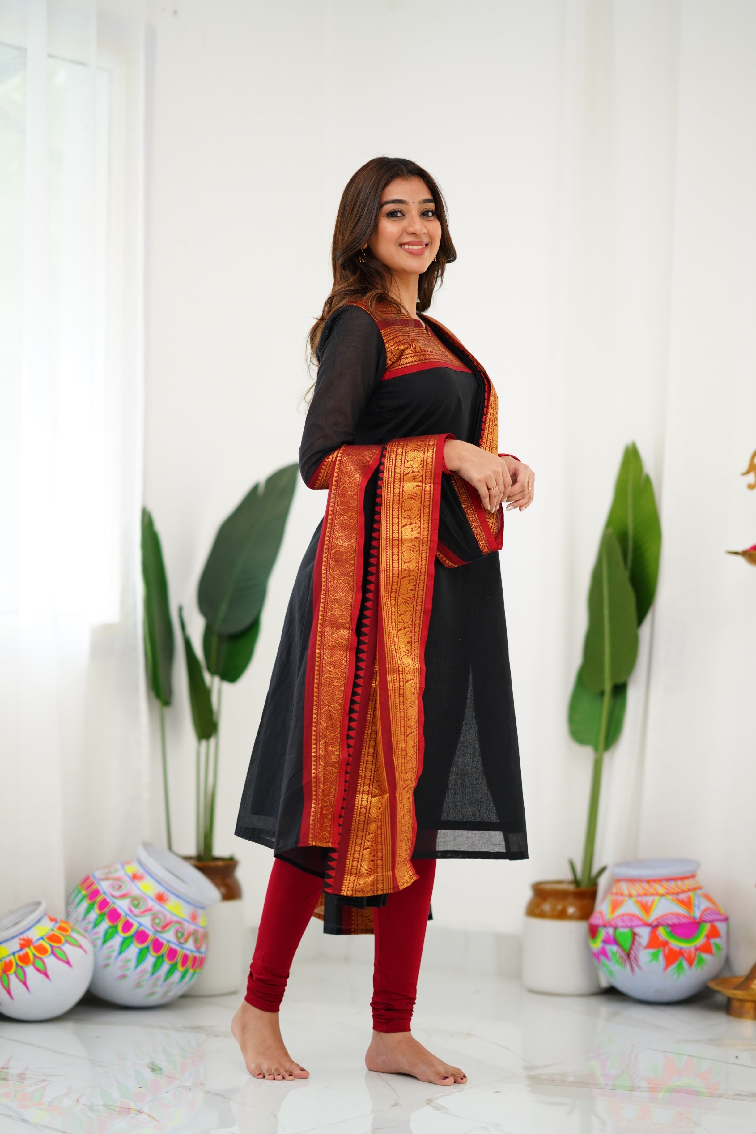 Meera Heavy Jequard Suit Set & Dupatta.