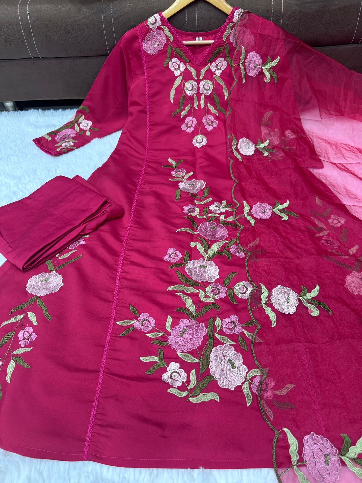 Chhavi Floral Detailing Anarkali Set