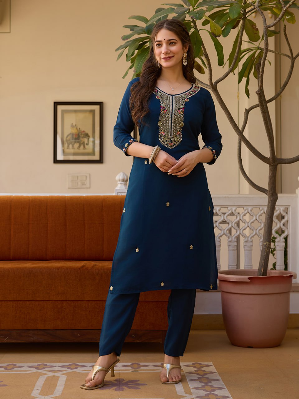 Jade Berry – A Hues Designer Suit Set by Kanthas