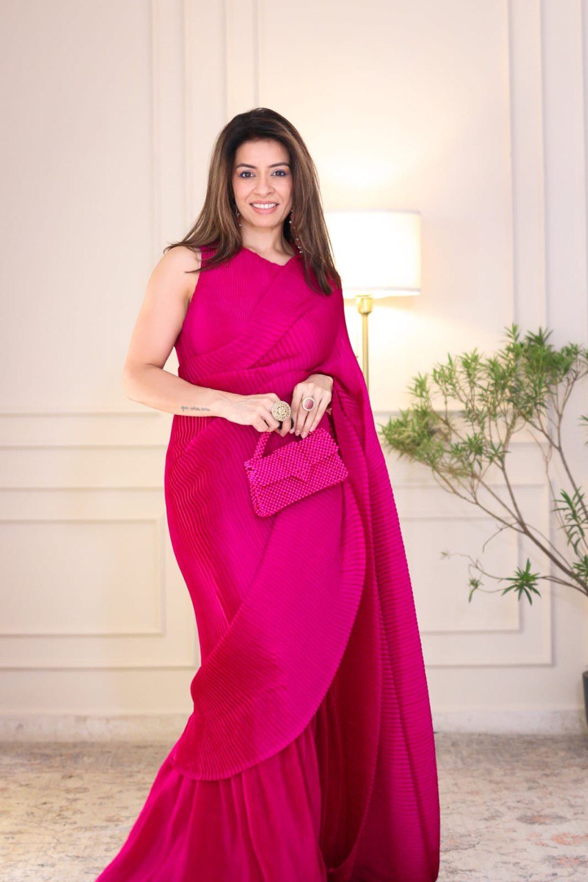 Siyani traditional one-piece Designer saree-gown