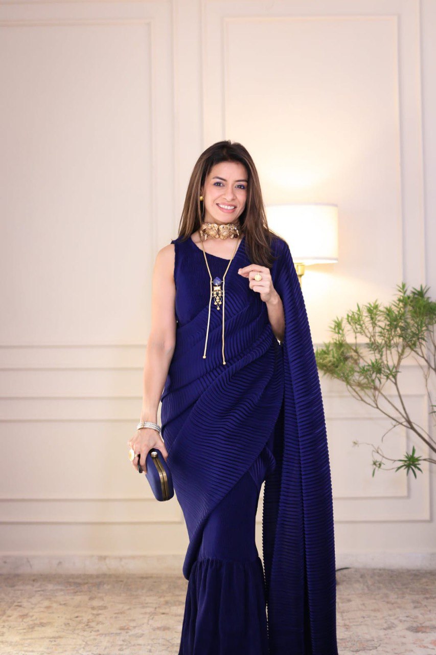 Siyani traditional one-piece Designer saree-gown