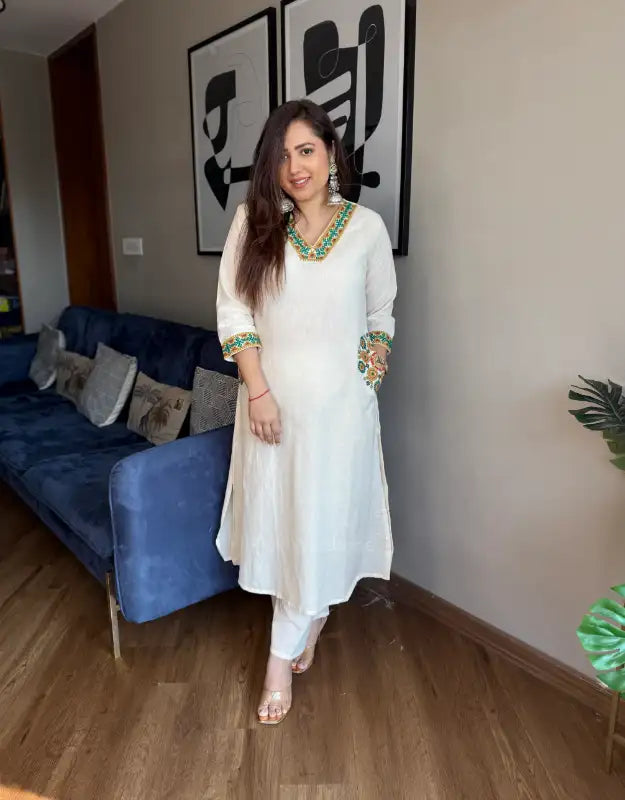 Aabha Pure Khadi Cotton Color Threads work pair set